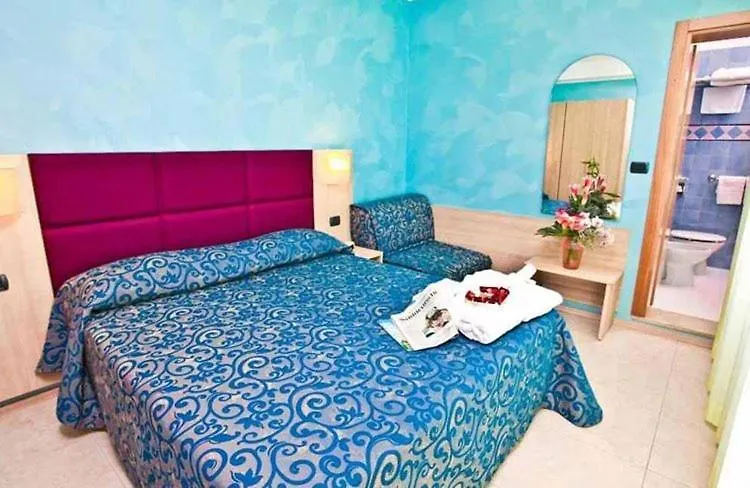 Hotel Levante 벨레지아아지마리나