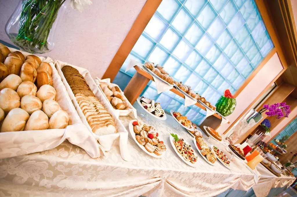 Hotel Levante 벨레지아아지마리나 이탈리아
