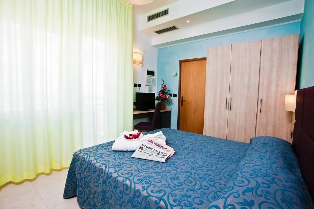 Hotel Levante 벨레지아아지마리나