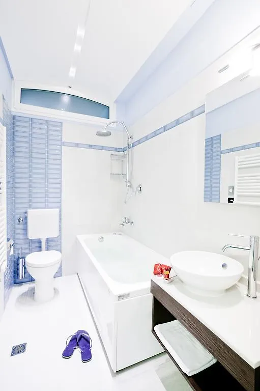 Hotel Levante 벨레지아아지마리나