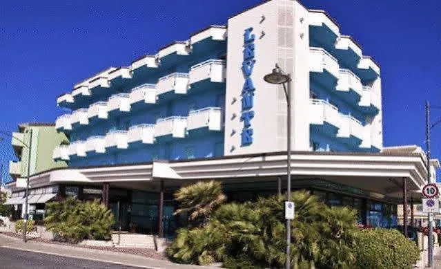 Hotel Levante 벨레지아아지마리나 이탈리아